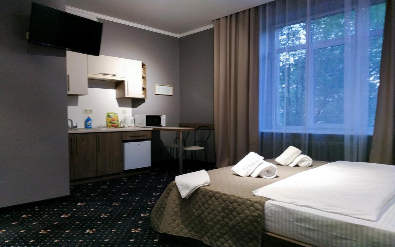Luxury.Ap Aparthotel อิวาโน-ฟรานกิฟสเก ภายนอก รูปภาพ
